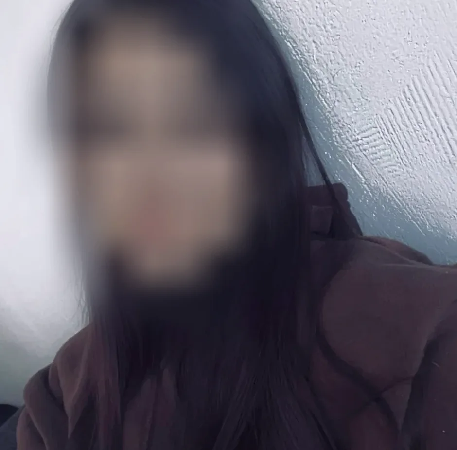 Charlotte, 21