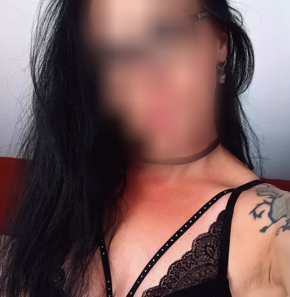 Frieda, 36